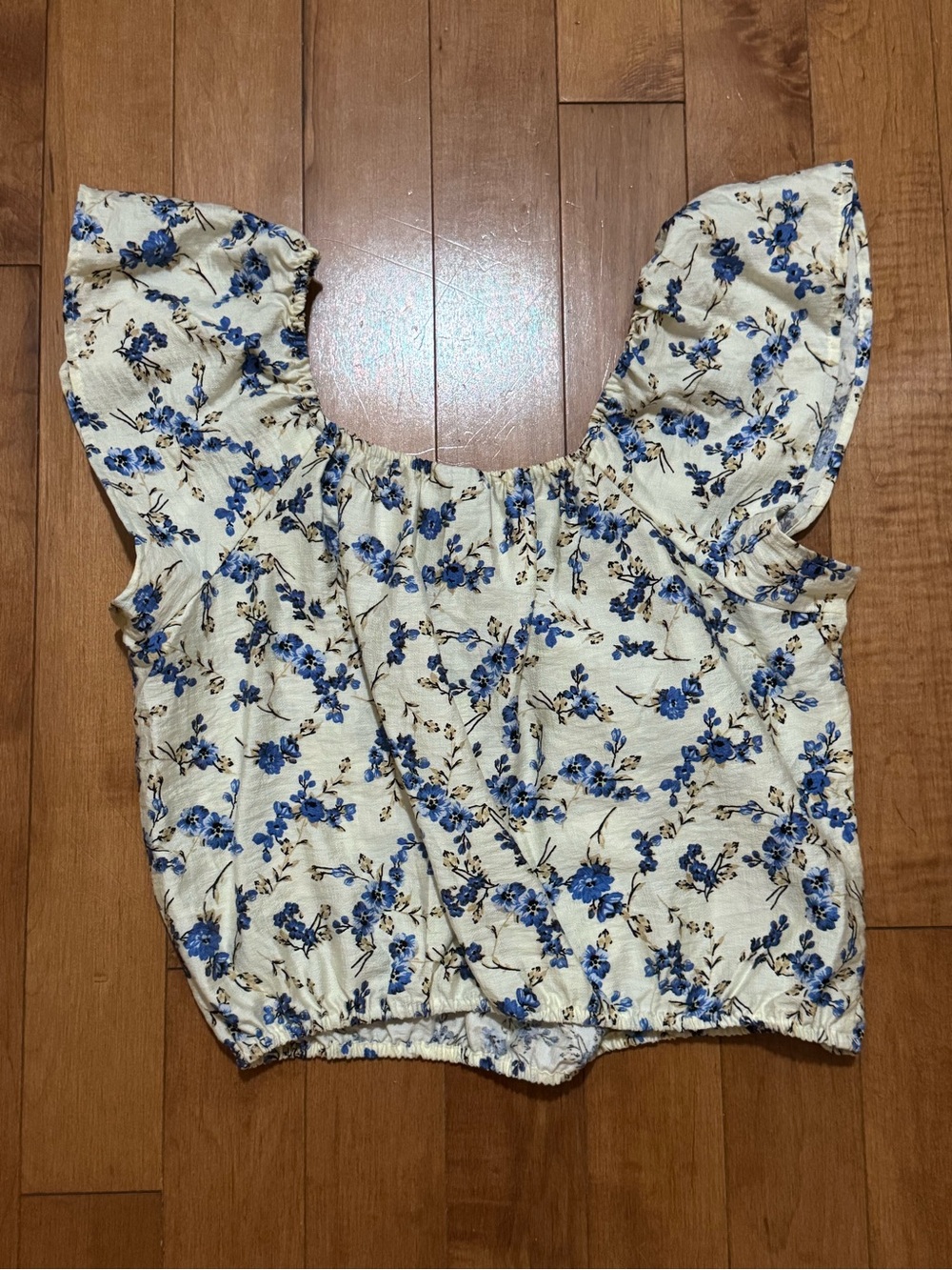 Blue Floral Flutter Sleeve Women's Top